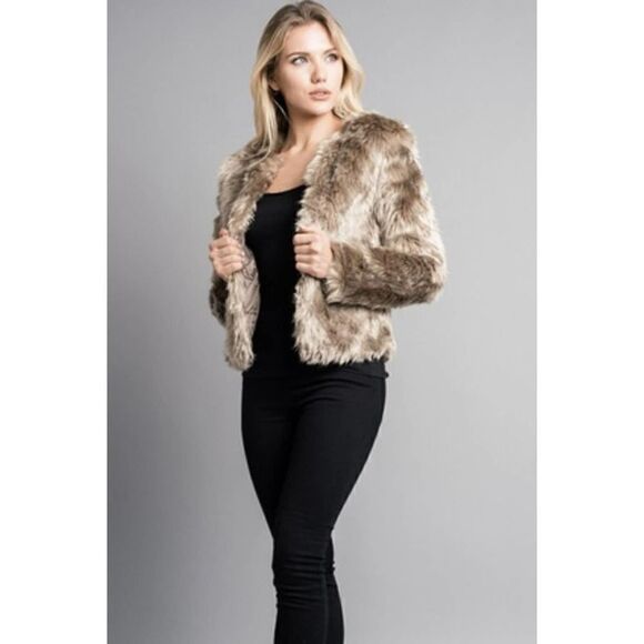 Vocal Fur Jacket W/Closures Large NWT - Picture 3 of 5